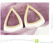 Cheap Triangle earrings Eh00348