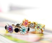 Cheap Retro Color diamond zirkon lovely flower ring  