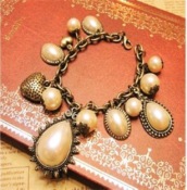 Cheap Retro heart,waterdrop and peal bracelet