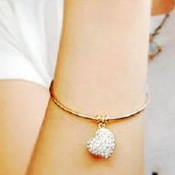 Cheap fashion Bracelets